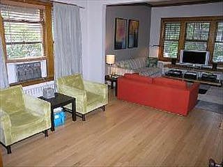 2nd image of 2339 Elmwood Ave