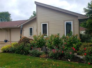 3557 Dolphin Cv, Aurora, OH 44202