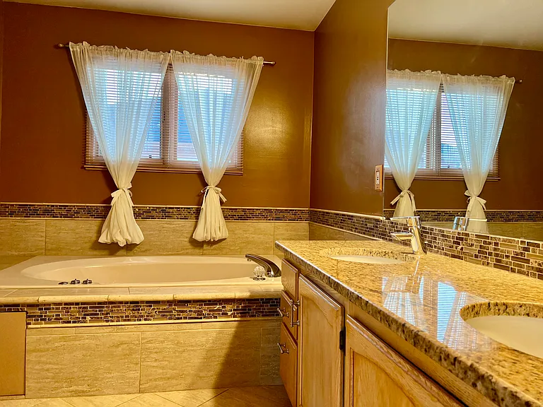 3263 Primrose Dr — Photo 19