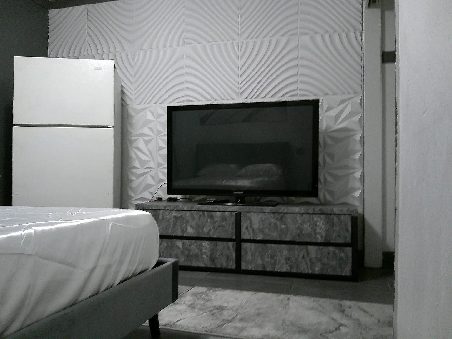 5 bed, 1248 sqft, $700 — Photo 4