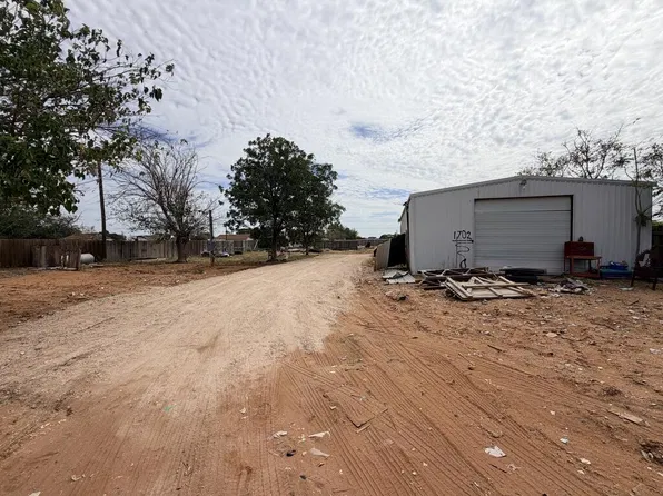 1702 Navajo, Midland, TX 79705