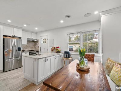 152 Parkview Dr, Teaneck, NJ, 07666
