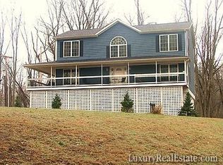 97 Old River Rd, Milford, NJ 08848