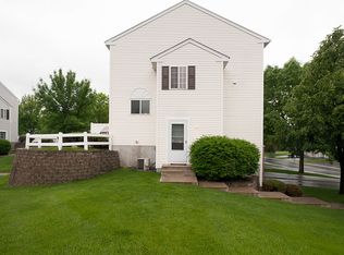 15534 Float Ln, Apple Valley, MN 55124