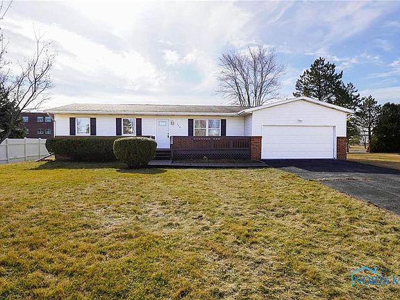 2nd image of 113 Renee Ct