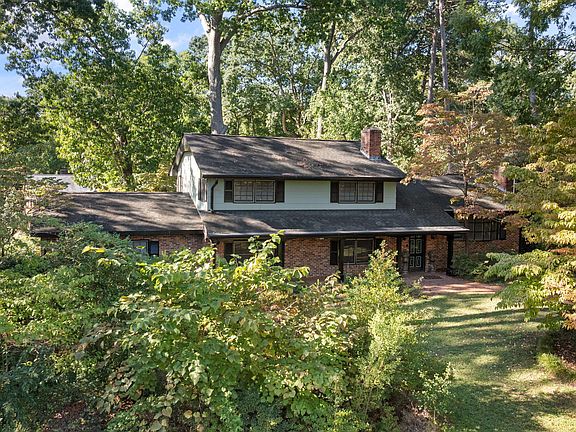 2nd image of 3301 Caldwell Dr