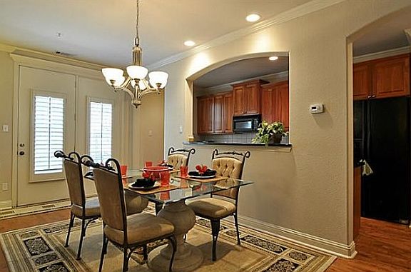 Breakfast area1