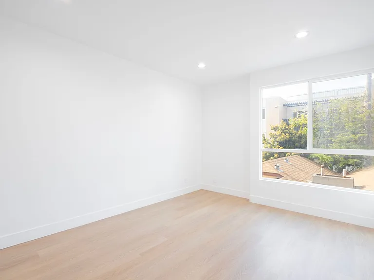 Welcome to 1616 Serrano Ave — Photo 28