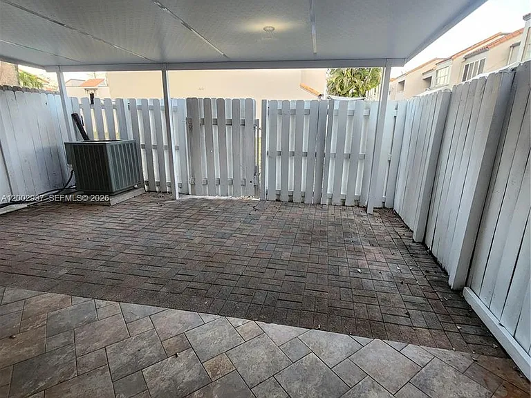 6485 SW 129th Ave — Photo 17