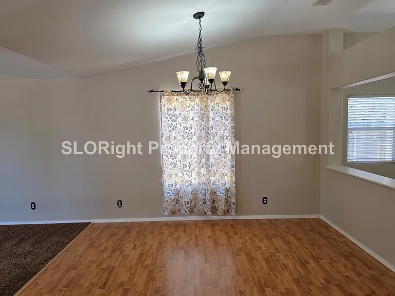 903 Running Stag Way — Photo 10