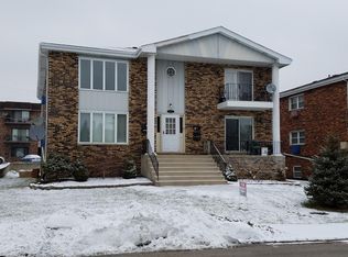 7940 W 89th Pl APT 2W, Hickory Hills, IL 60457