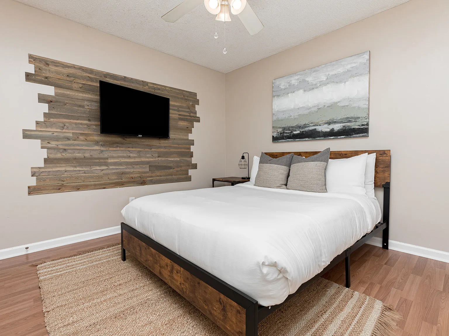 3 bed, 1400 sqft, $3,800 — Photo 4