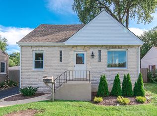 1631 Maple Ave, Downers Grove, IL 60515