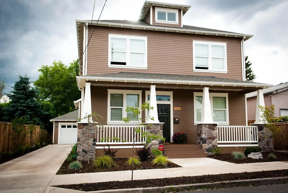 2223 SE 44th Ave photo 1