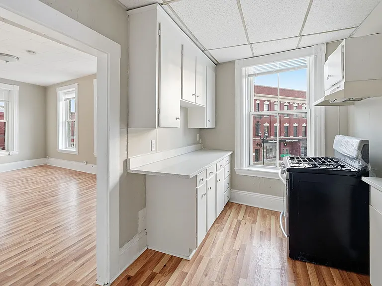 20-24 Main St #1 — Photo 14