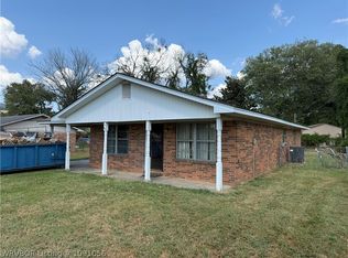 14 Homestead Ter, Fort Smith, AR 72904