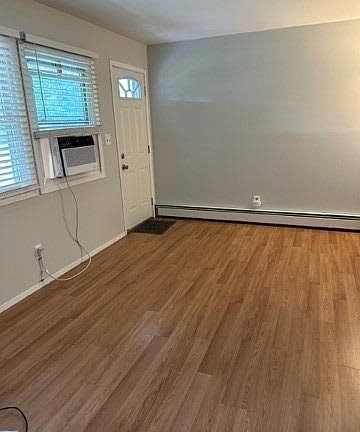 4th image of 178 Avenue B