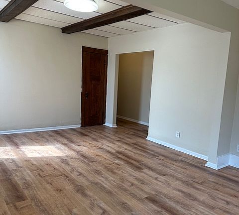 3rd image of 2703 S Park Ave #2