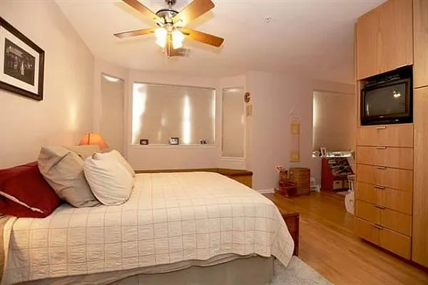 Sold by Liberty Realty | media 8