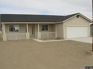 8 Sheltered Hills Dr, Yerington, NV