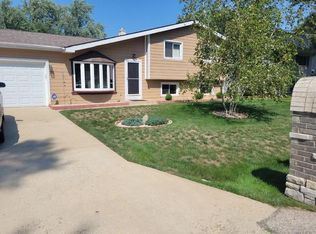 1108 Quincy Ave, Johnsburg, IL 60051