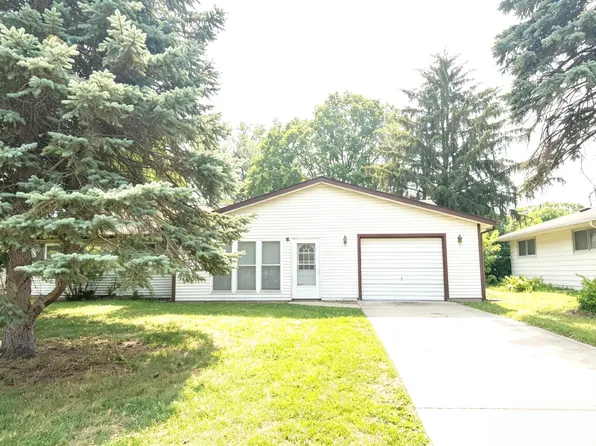 924 Princess Dr, West Lafayette, IN 47906