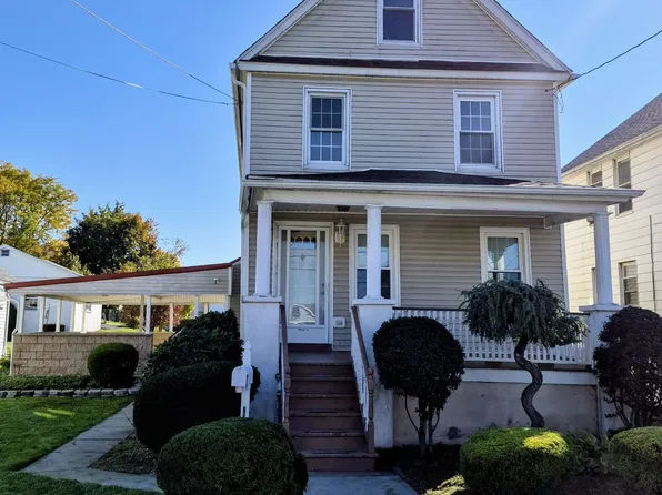 3509 Winfield Ave, Moosic, PA 18507