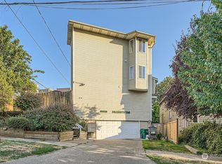 2629 SW Nevada St APT 101, Seattle, WA 98126