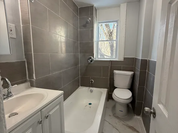 729 S 13th St #2A, Newark, NJ 07103