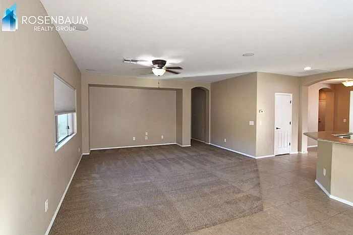 2756 E Rakestraw Ln — Photo 5
