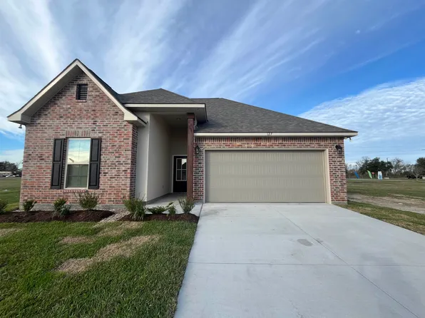 127 Briar Ct, Sulphur, LA 70665