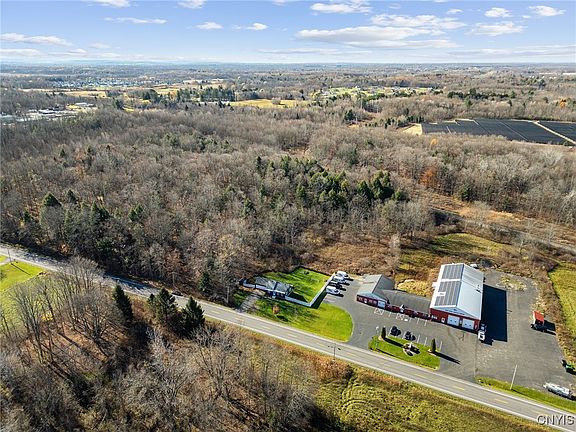 5th image of 8725 Caughdenoy Rd