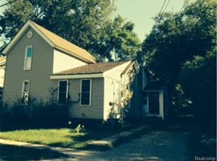 48 Short St, Pontiac, MI 48342