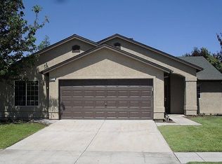 5327 N Cresta Ave, Fresno, CA