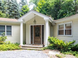 20 Bel Air Dr, Rhinebeck, NY 12572