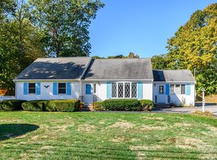 440 County Rd, Bourne, MA 02532