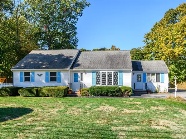 440 County Rd, Bourne, MA 02532