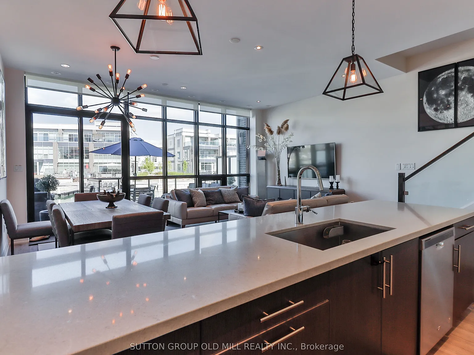 3 bed, $10,000 — Photo 4