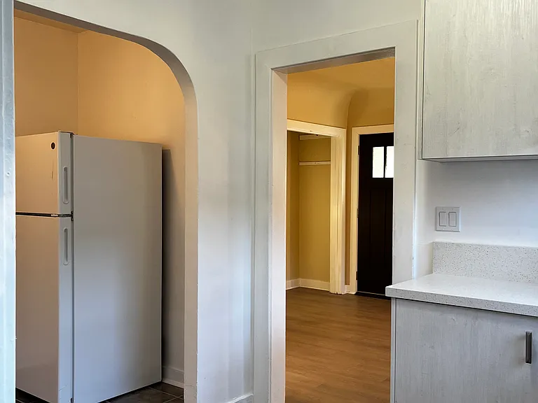 1493 Atchison St #1493 — Photo 11