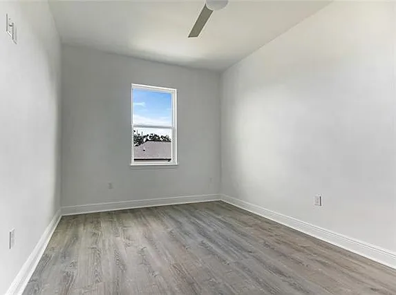 1843 Piety St — Photo 7