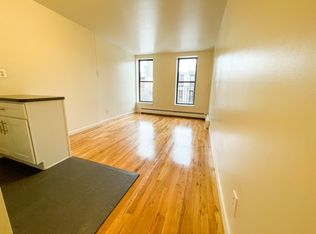 435 W 45th St APT 3B, New York, NY 10036