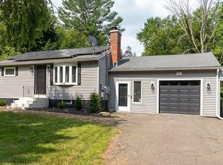 697 Crystal Lake Rd, Tolland, CT 06084