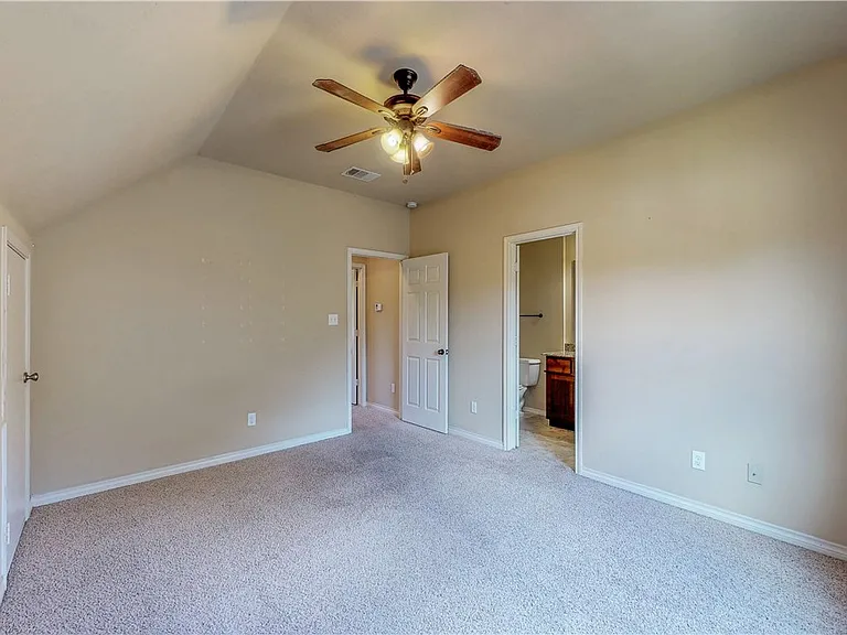 3416 Cullen Trl #A — Photo 32