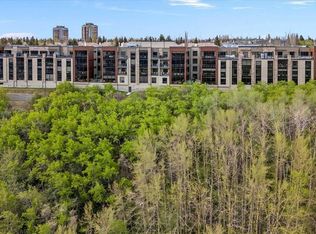 15 N Cougar Ridge Lndg SW #209, Calgary, AB T3H6C3