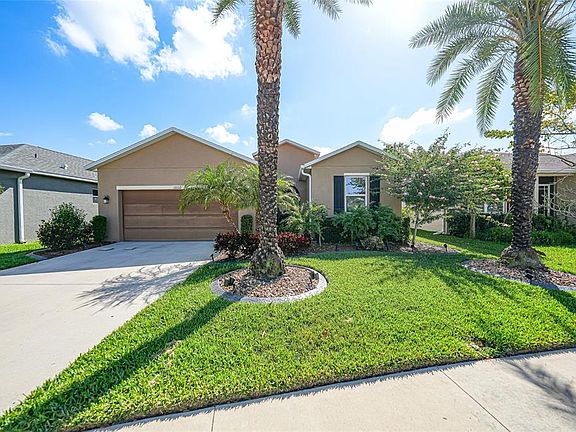 3rd image of 10102 Winding River Rd