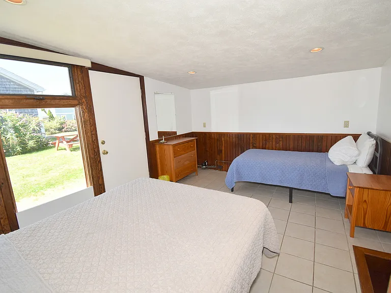1499 Ocean Rd #1 — Photo 23