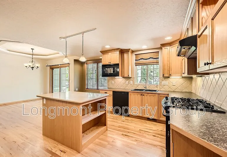 6288 Sage Ave — Photo 6