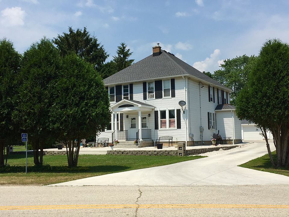 1st image of 3828 Erie Ave