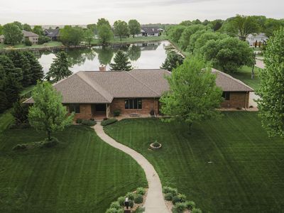 5802 Quail Ridge Ave, Hastings, NE, 68901