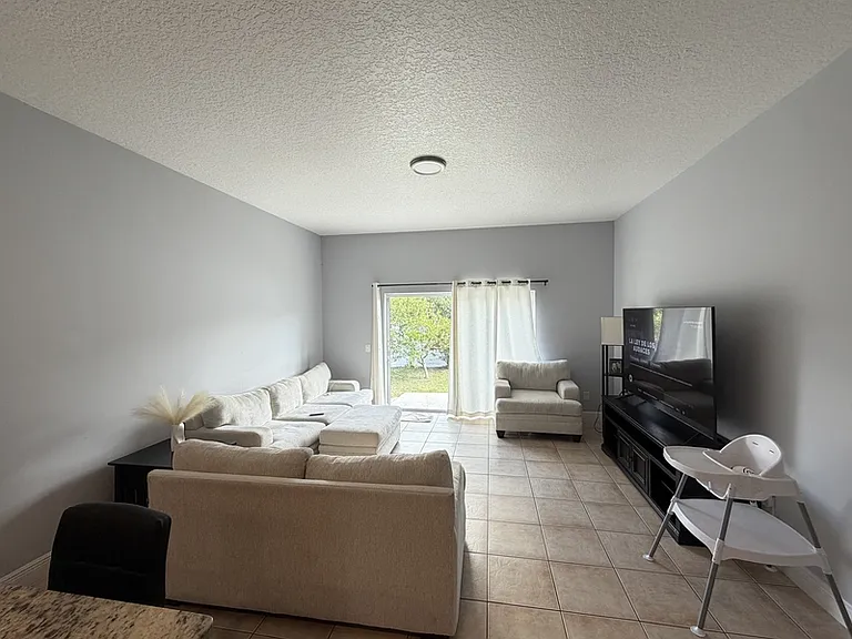 3435 Kayla Cir — Photo 11
